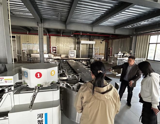 數(shù)字財商學院走訪南京云蟹供應鏈管理 探索數(shù)字化技術(shù)賦能現(xiàn)代服務新路徑